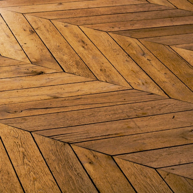 Wanneer houten vloer: vervangen of renoveren?